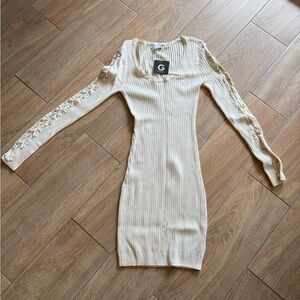 New G by Guess mini sweater dress with cross cross sleeves small beige cream NWT
